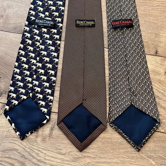 Rene Chagal Dress Tie, Classy ELEPHANT Statement - Picture 9 of 9